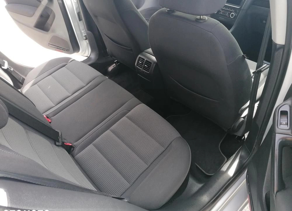 Volkswagen Golf cena 20900 przebieg: 174251, rok produkcji 2009 z Kłodzko małe 137